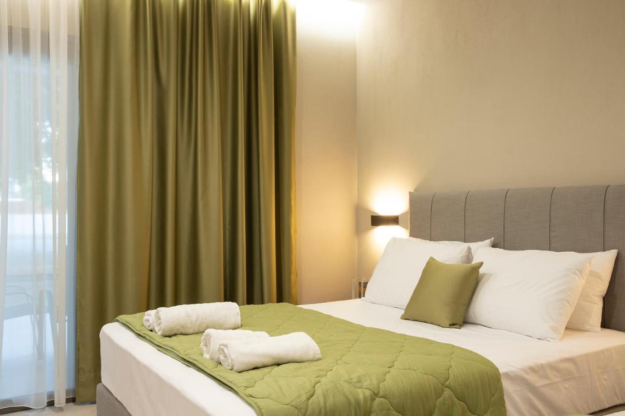 פראליה פנטליימונוס Olympus Suites מראה חיצוני תמונה
