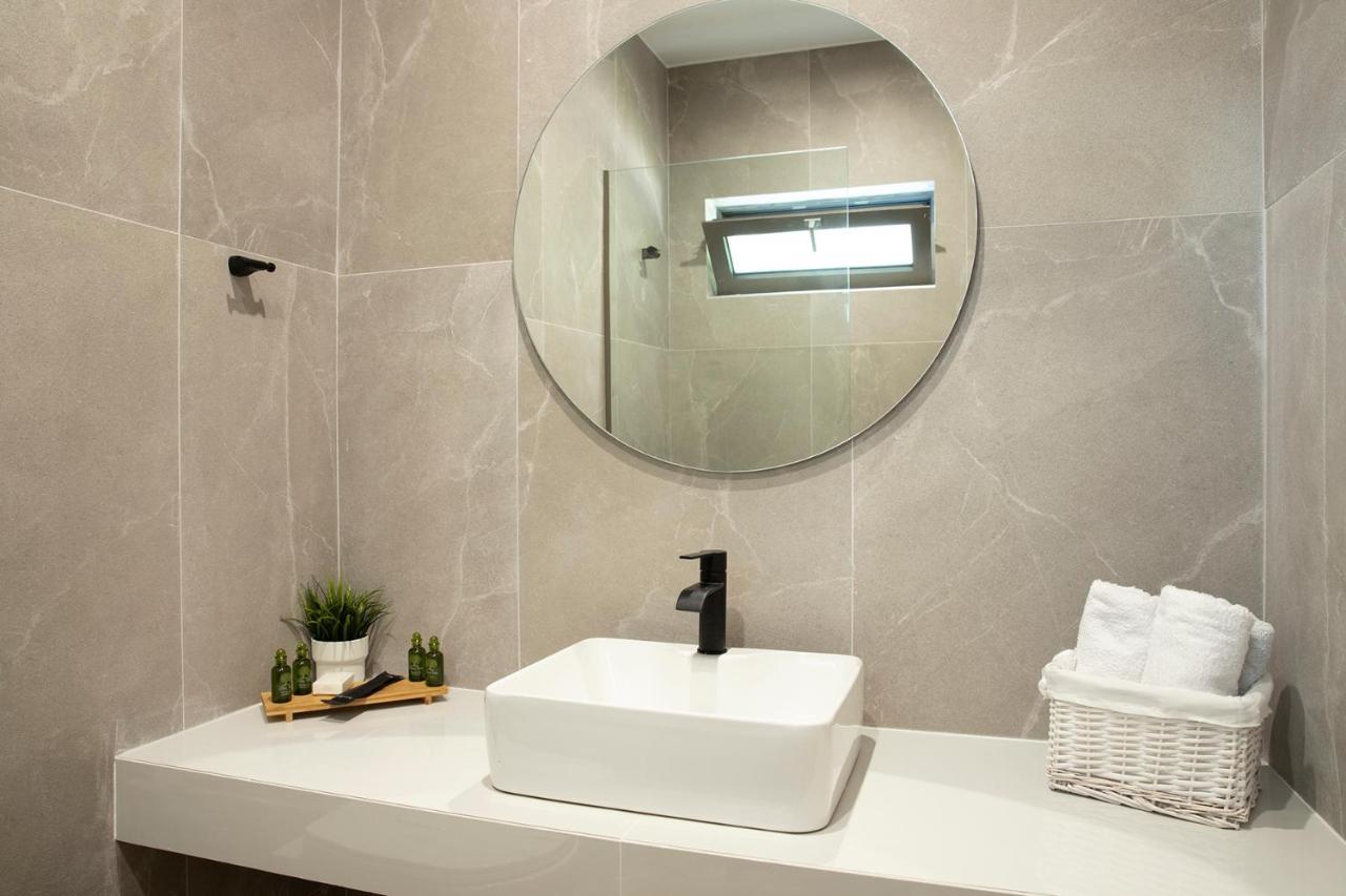 פראליה פנטליימונוס Olympus Suites מראה חיצוני תמונה