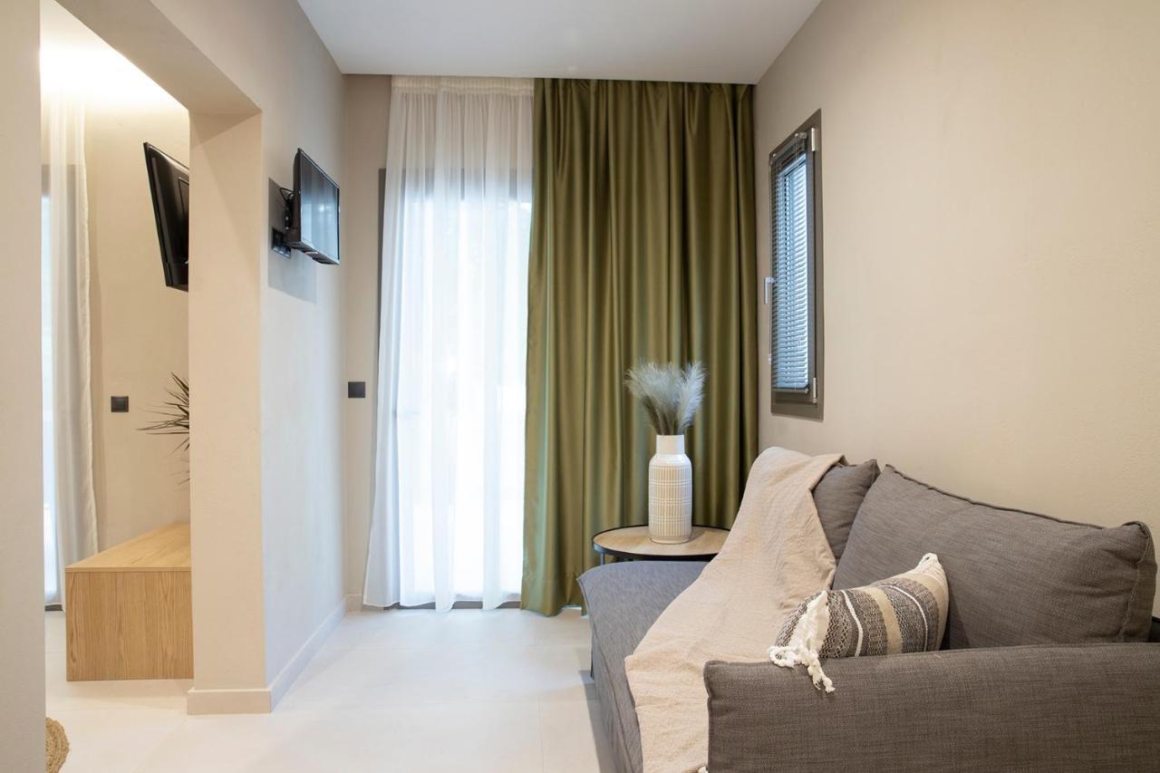 פראליה פנטליימונוס Olympus Suites מראה חיצוני תמונה